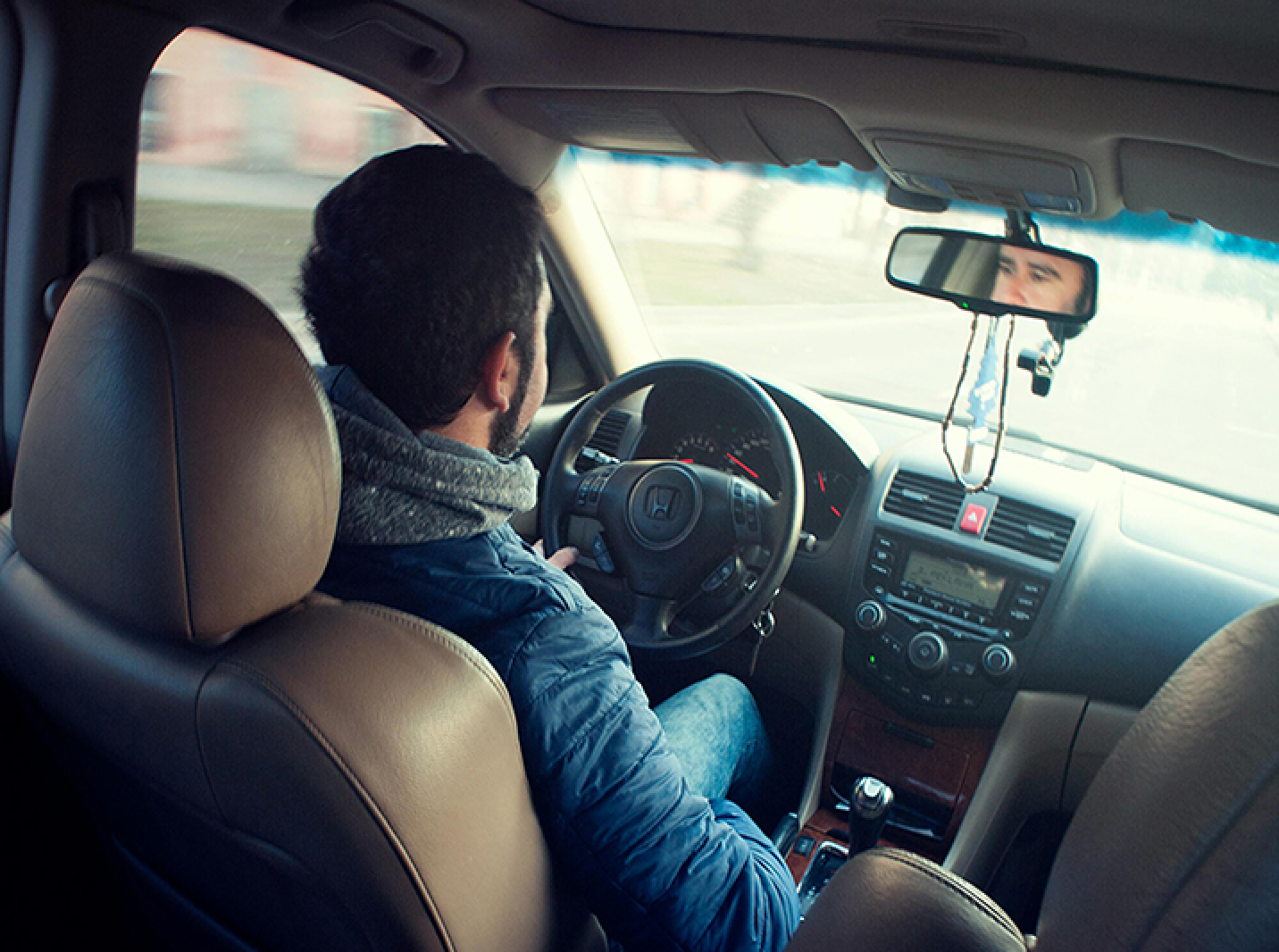 LiveSwitchboard (LSi) is your go-to one-stop shop in Waterloo, conveniently located on University Avenue. We provide affordable printing rates, driving lessons, and a centralized hub for Amazon returns. Our reliable courier services with Purolator, FedEx, and DHL ensure your shipping needs are met efficiently. Our store is stocked with essential items such as juices, pens, paper, masks, and a wide variety of party supplies. Take advantage of our ambassador and rewards programs to enjoy additional benefits. LiveSwitchboard offers unmatched convenience and value for all your needs.